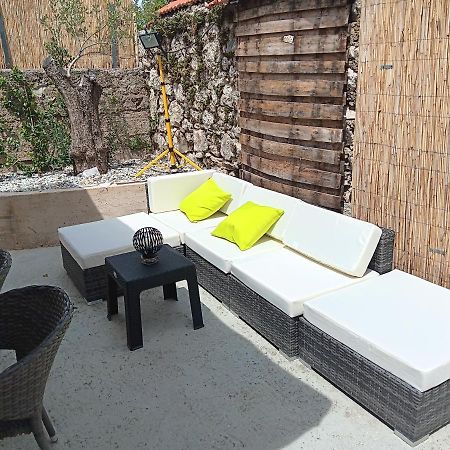Nika Villa Bilice Esterno foto